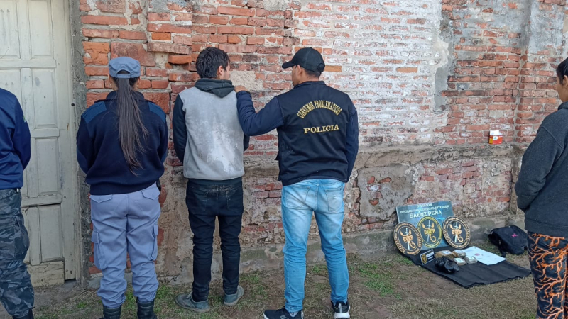 Quitilipi: un ladrillero transportaba marihuana en un micro