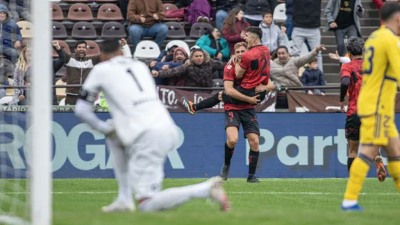 Platense se hizo grande y derrotó a Boca
