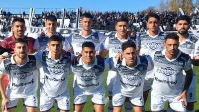 Primera Nacional: Perdió For Ever y sigue en el fondo de la tabla