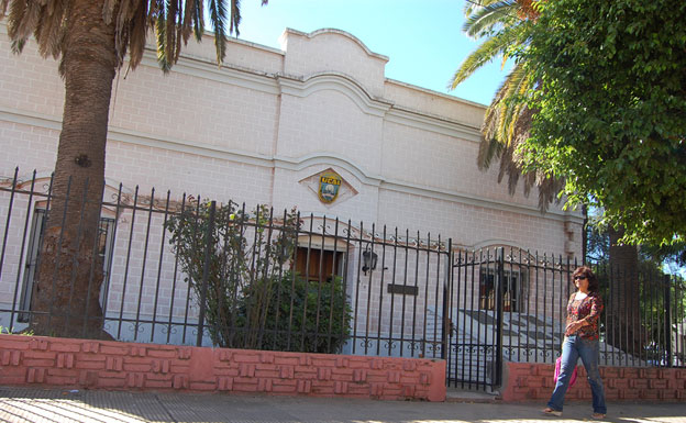 ucal.jpg