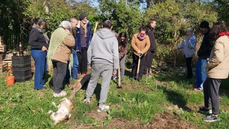 Crece la práctica del compostaje y la separación de residuos verdes