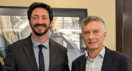 Yeza y Macri.jpg
