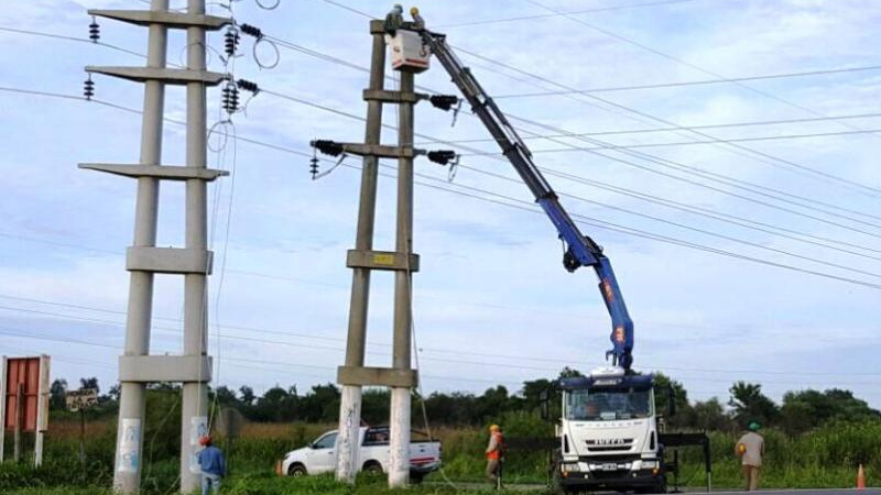 Fuertes ráfagas de viento norte provocaron un apagón en varias ciudades del Chaco