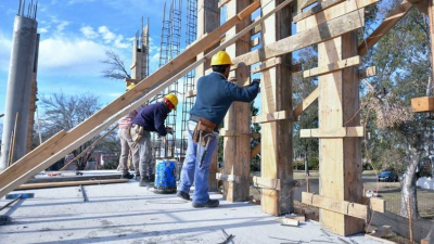 La construcción cayó 32,7% en el primer semestre