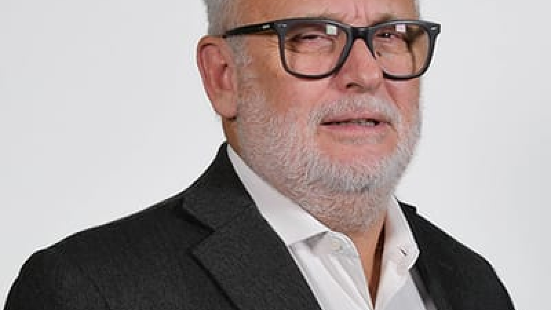 Basterra: "Vamos día a día tratando de sostener nuestro sistema científico"