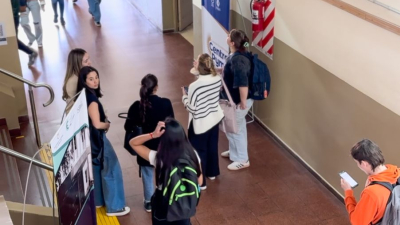 Económicas estrenó la bimodalidad y garantiza la universalidad de la oferta académica