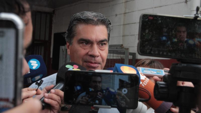 Capitanich aclara que su vínculo con el Bapro es por servicios profesionales