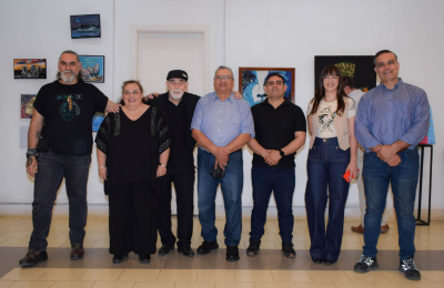 "En vuelo azul", la muestra que resalta el lado artístico de la Policía del Chaco