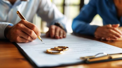 Colegios de Abogados cuestionan propuesta de "divorcio express"