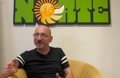 "Es una crónica cantada de una década en Resistencia"