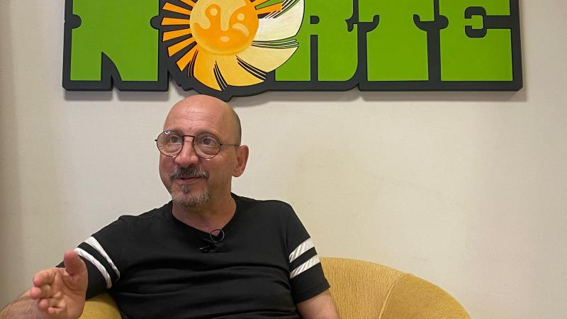 "Es una crónica cantada de una década en Resistencia"