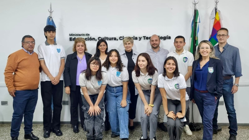 Seis estudiantes chaqueños representarán al país en un programa internacional de ciencias en Japón
