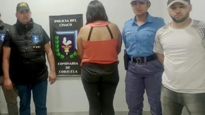 Una adolescente es acusada de matar a puñaladas a un anciano