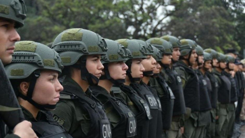 Bullrich arma un escuadrón de gendarmes "contradisturbios"