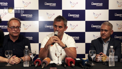 "Todos los que abracen las ideas de la libertad tiene lugar en este espacio"