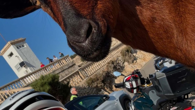 Franco Colapinto salió a andar en bicicleta y sorprendió con la selfie que compartió