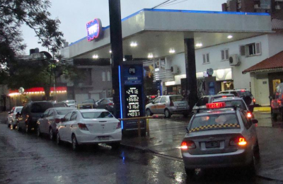 Estiman un aumento en torno al 3 por ciento en el precio de los combustibles
