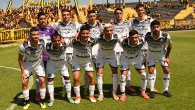 For Ever, en el armado del nuevo plantel