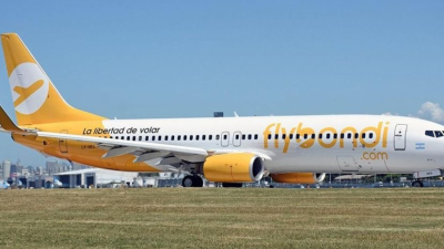 El Gobierno analiza suspender la licencia de Flybondi 