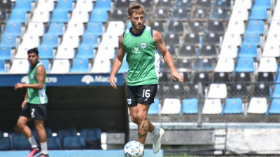 For Ever sumó a tres jugadores más y ya son once los refuerzos