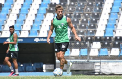 For Ever sumó a tres jugadores más y ya son once los refuerzos