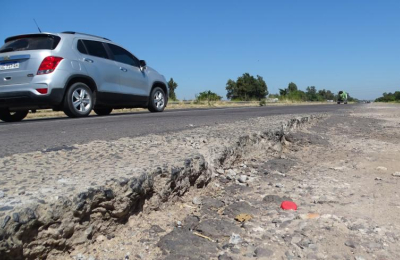 A la espera de la licitación, las rutas 11 y 16 se deterioran sin prisa pero sin pausa