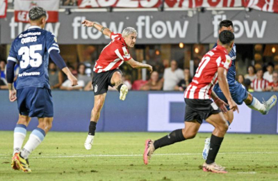 El "Pincha" fue superior a Racing, terminó con su invicto y está en la cima