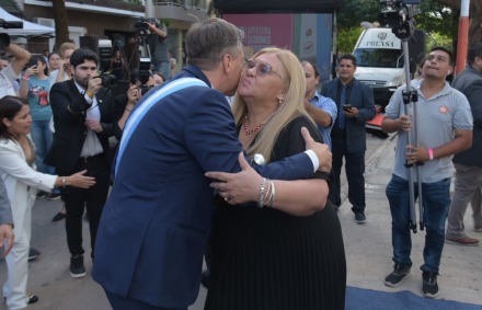 PRESIDENTA RECIBE AL GOBER (4).jpg