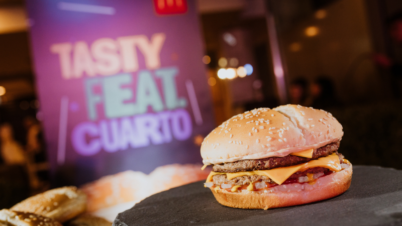 Una nueva hamburguesa fusiona dos clásicos emblemáticos argentinos