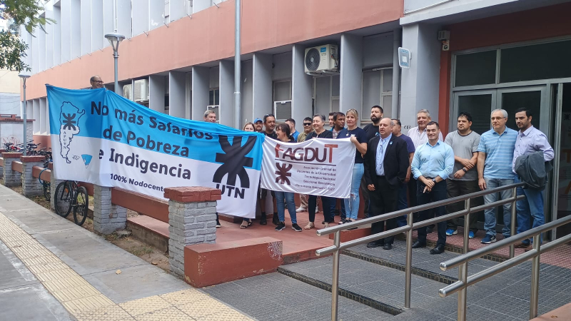 Comenzó el paro nacional universitario de 48 horas en reclamo por el retroceso salarial