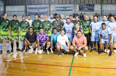 Los Veteranos de Guerra tuvieron su partido homenaje