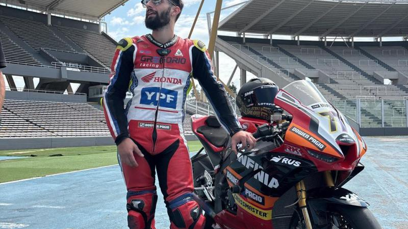 Sebastián Salom: "Feliz de volver a la pista"