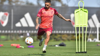 River no quiere perder más terreno en su visita a Sarmiento