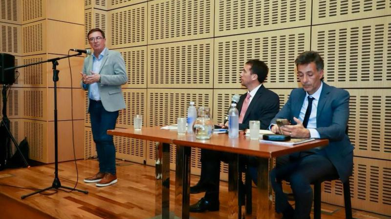 Hidrovía: el Chaco presente en la mesa de diálogo para la privatización