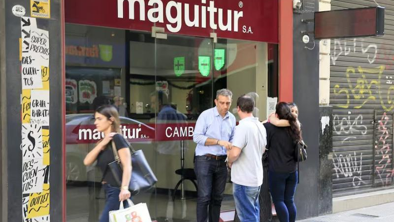 Bancos listos para el fin del cepo: adecuaron sistemas y esperan importante demanda