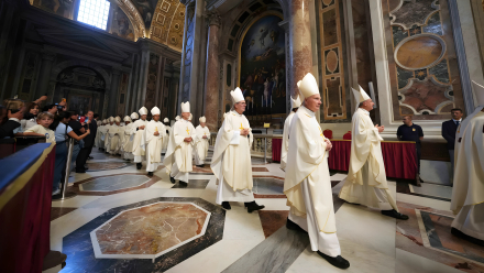 conclave01.jpg