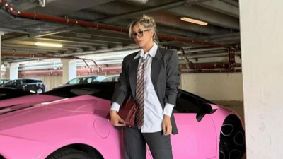 Wanda Nara llegó a la audiencia de divorcio en un Lamborghini rosa