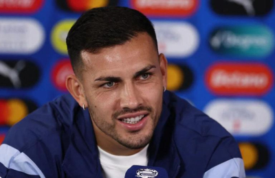 Boca formalizó propuesta al campeón mundial Paredes y espera cerrar su fichaje