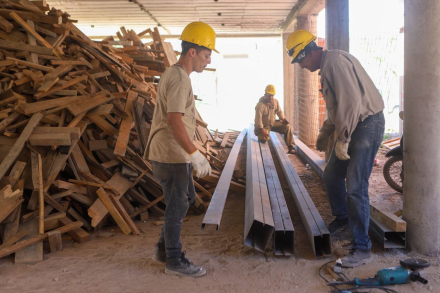 EMPLEO2.JPG
