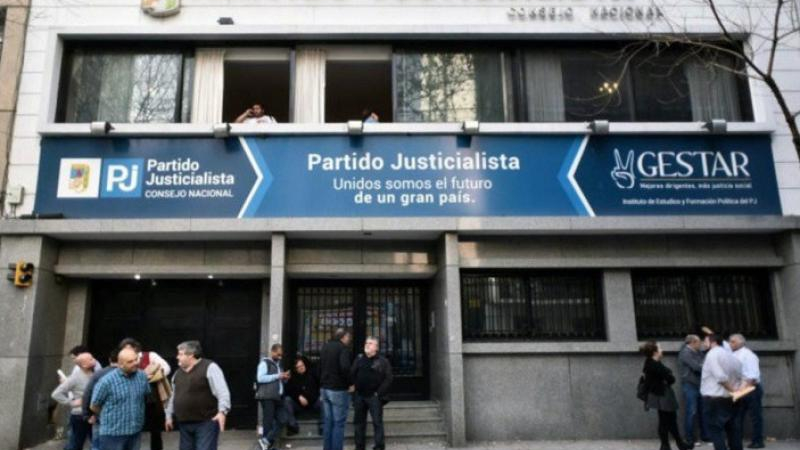 El gobierno monitorea el impacto internacional de la condena a CFK