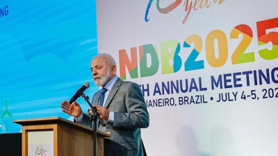 Lula insinúa su intención de presentarse a la reelección en Brasil