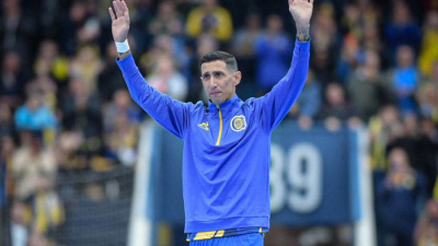 Histórico recibimiento a Di María en su vuelta a Rosario Central
