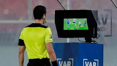 Conmebol cambiará de lugar el monitor de revisión arbitral