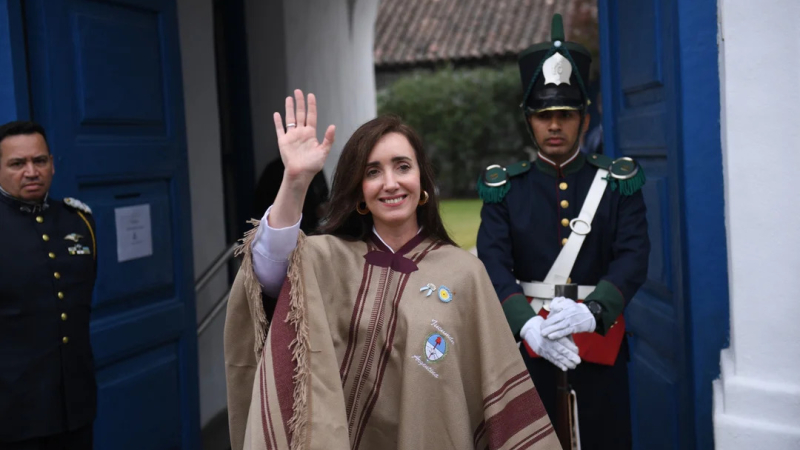 Victoria Villarruel reivindicó el servicio público y el sacrificio