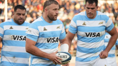Los Pumas sufrieron ante la potencia de los All Blacks en el debut