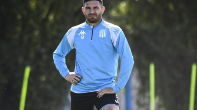 Racing-Peñarol, promesa de batalla por un lugar en Cuartos