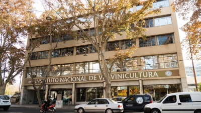 Muerte de un trabajador en medio de la crisis del Instituto Nacional de Vitivinicultura