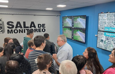 Castelli inauguró moderno Centro de Monitoreo con 30 cámaras