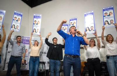 Zdero apuntó contra "los que quieren que haya caos y vuelva la inflación"