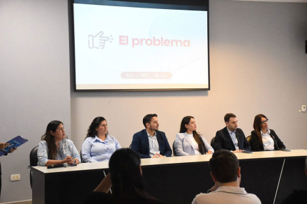 presentacion-casa-del-emprendedor-(2).jpg